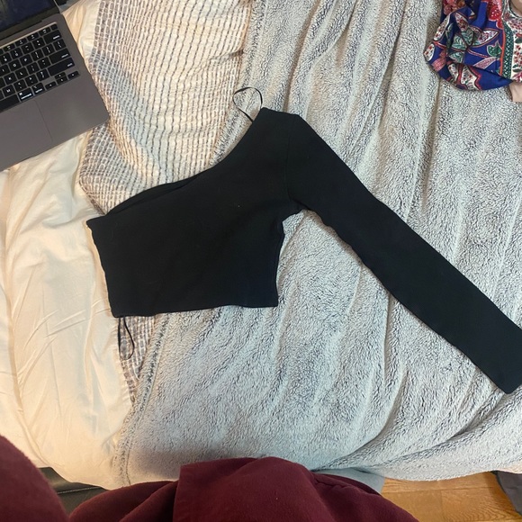 NWOT princess polly ribbed one shoulder long sleeve - Picture 2 of 3